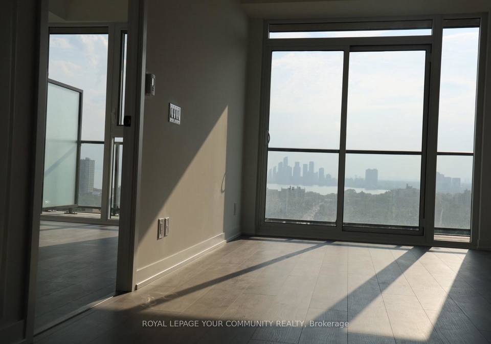 285-dufferin-street-toronto-ontario-w12325314