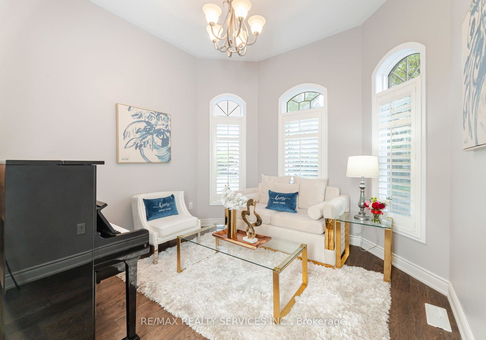 4-klemscott-road-brampton-ontario-w12325406
