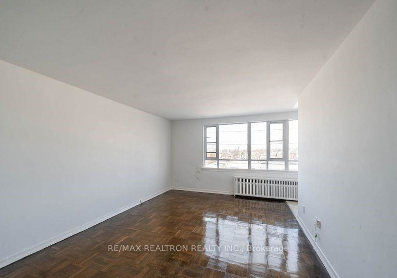 2515-eglinton-avenue-w-w-toronto-ontario-w12325588