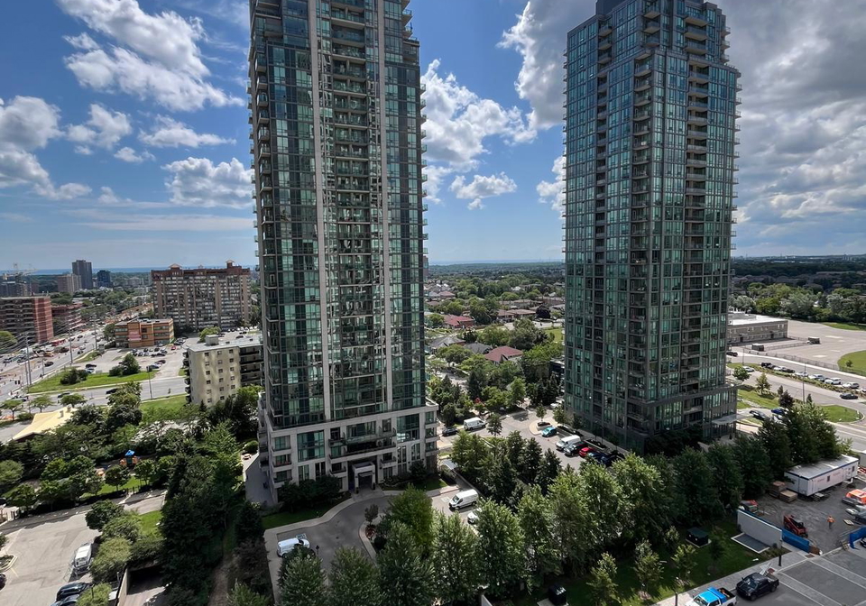 30-elm-drive-mississauga-ontario-w12325589