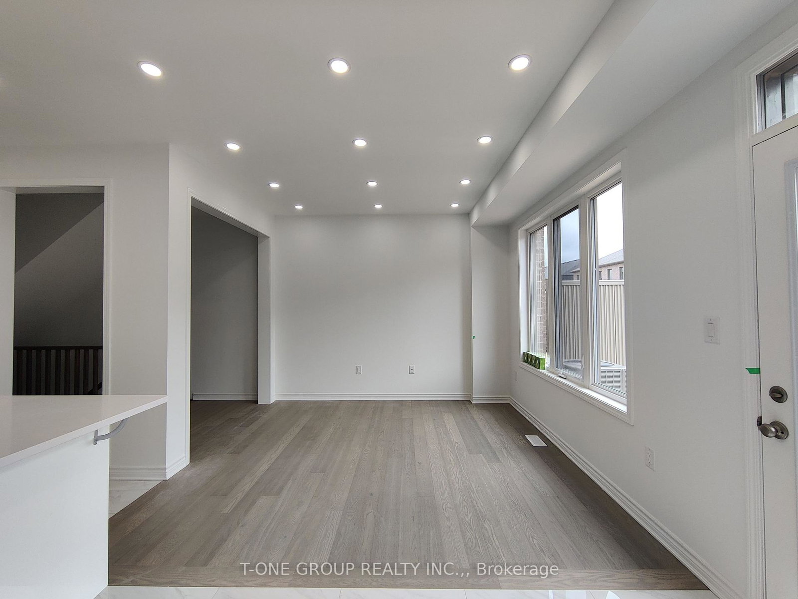 1366-ripplewood-avenue-oakville-ontario-w12325678