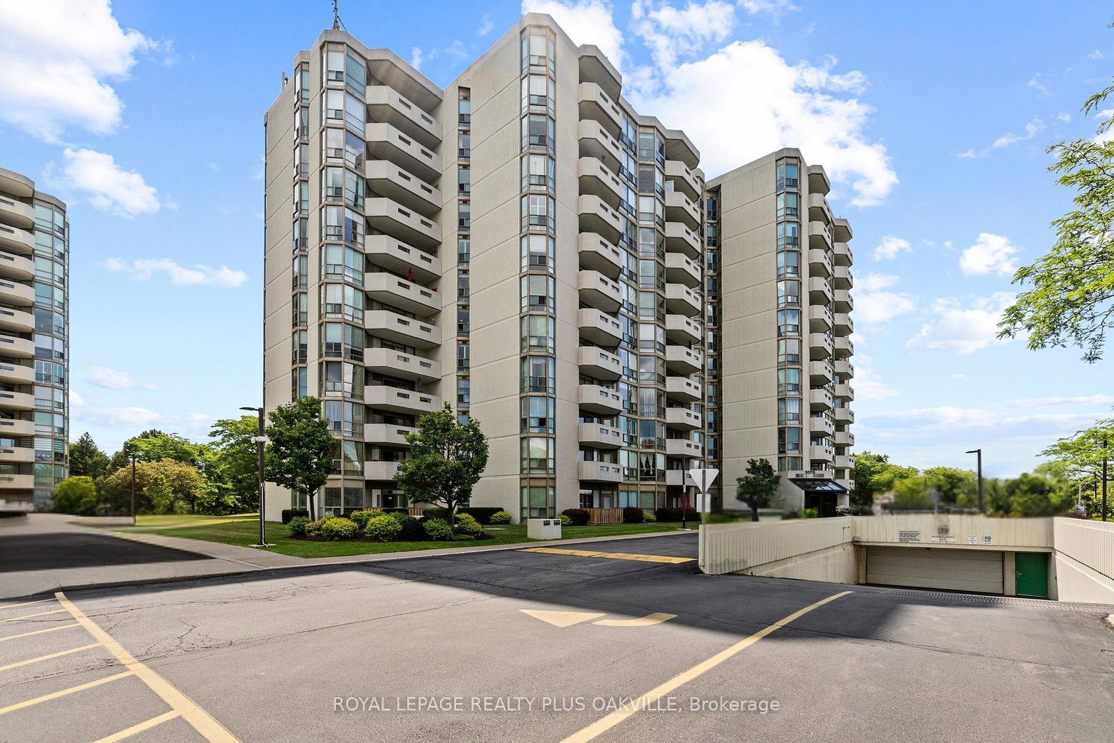 5070-pinedale-avenue-burlington-ontario-w12325705