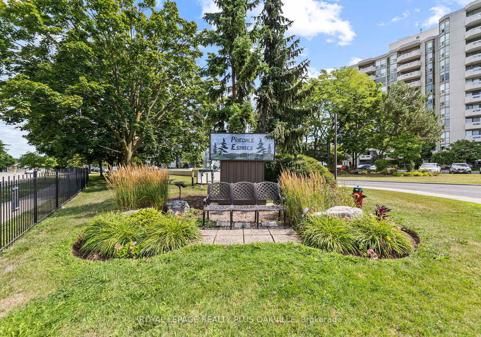 5070-pinedale-avenue-burlington-ontario-w12325705