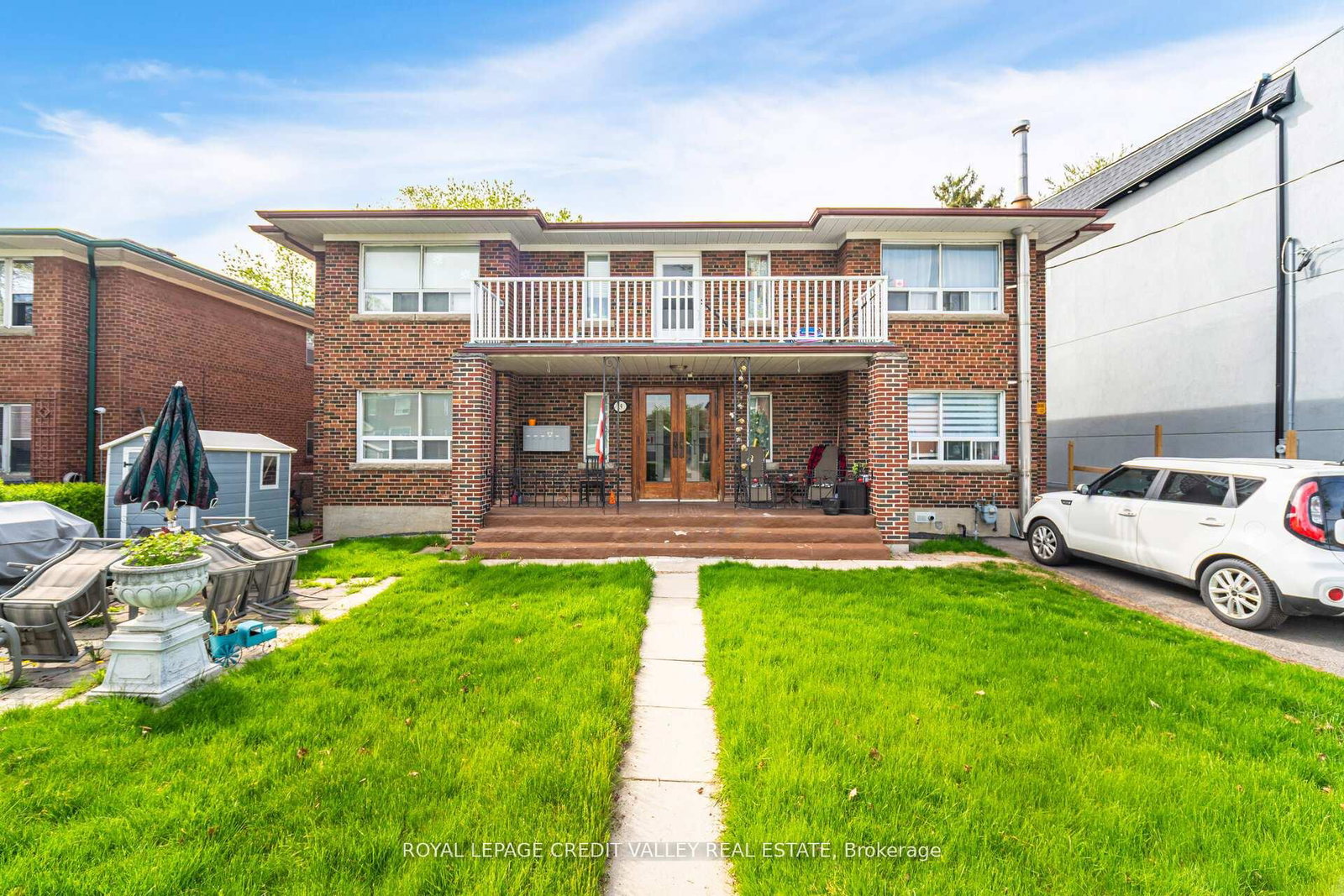 19-roseland-drive-etobicoke-ontario-w12325747
