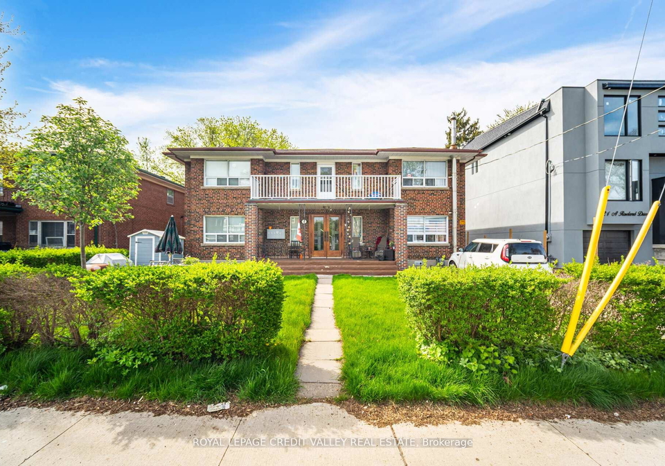 19-roseland-drive-etobicoke-ontario-w12325747