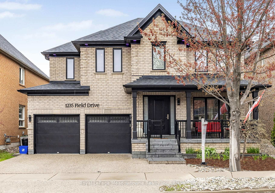1235-field-drive-milton-ontario-w12325782