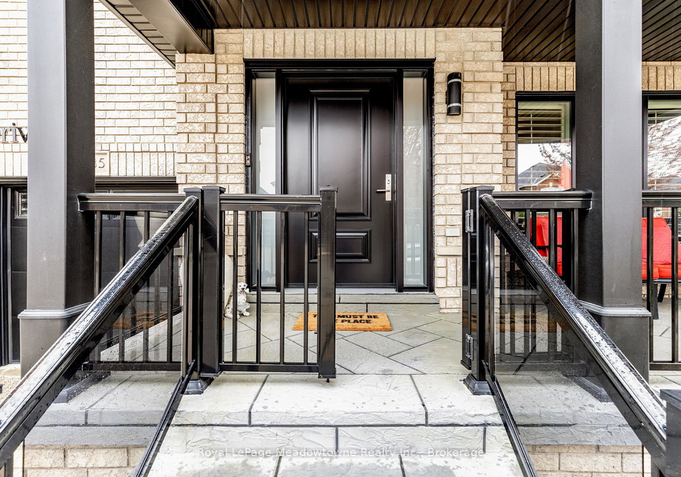 1235-field-drive-milton-ontario-w12325782