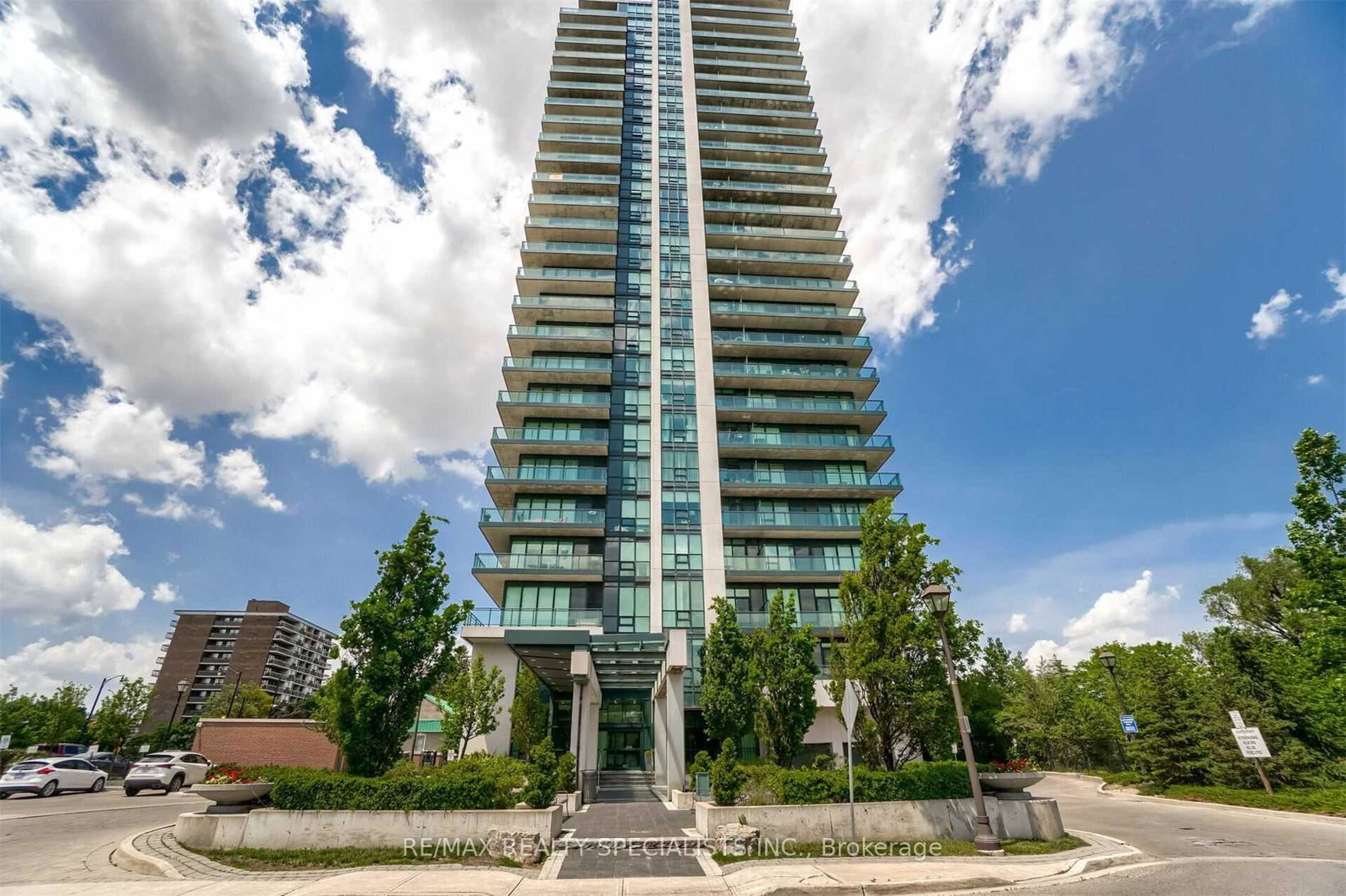 100-john-street-brampton-ontario-w12326001
