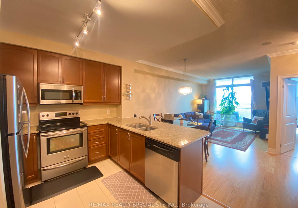100-john-street-brampton-ontario-w12326001