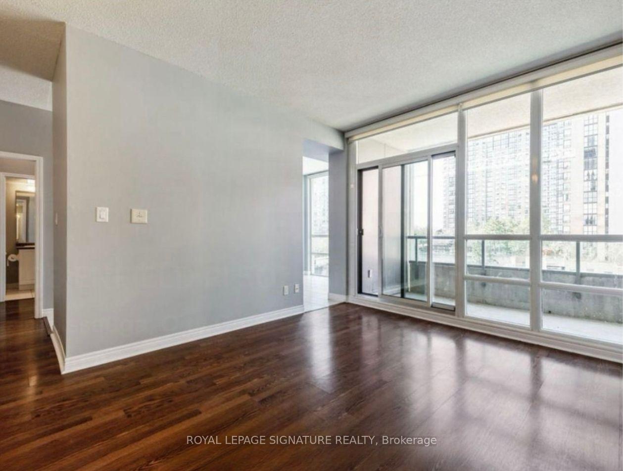 208-enfield-place-mississauga-ontario-w12326053