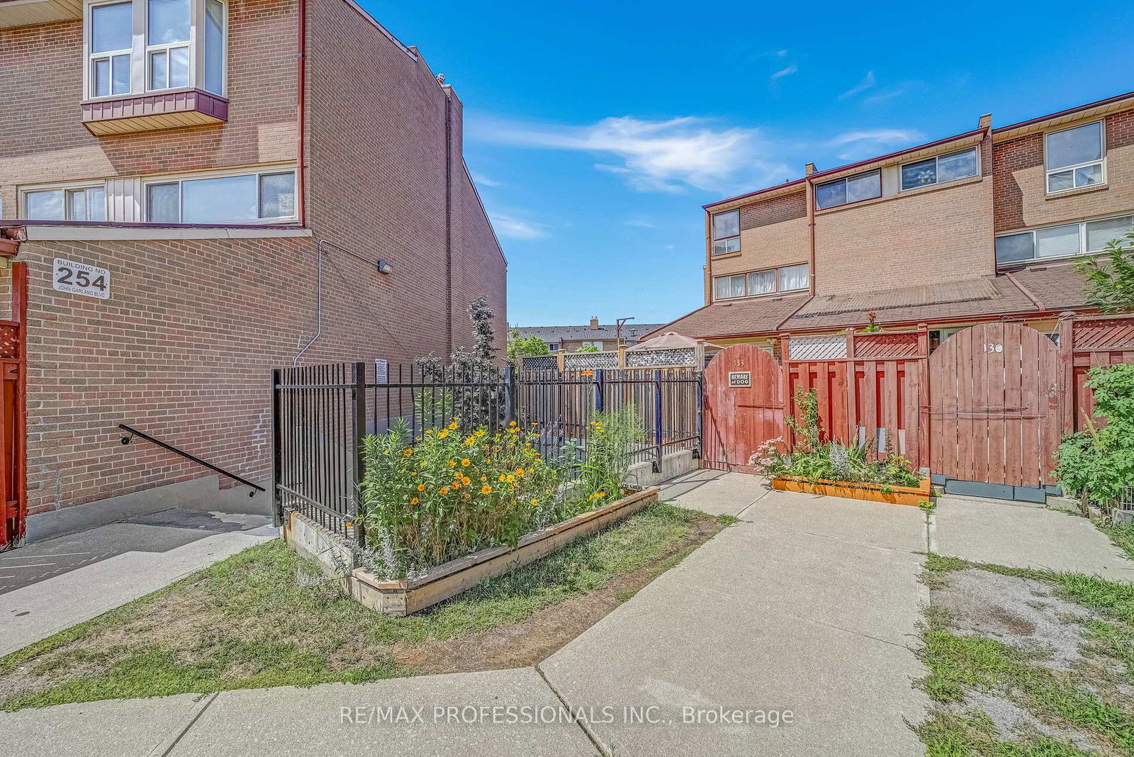 256-john-garland-boulevard-etobicoke-ontario-w12326250