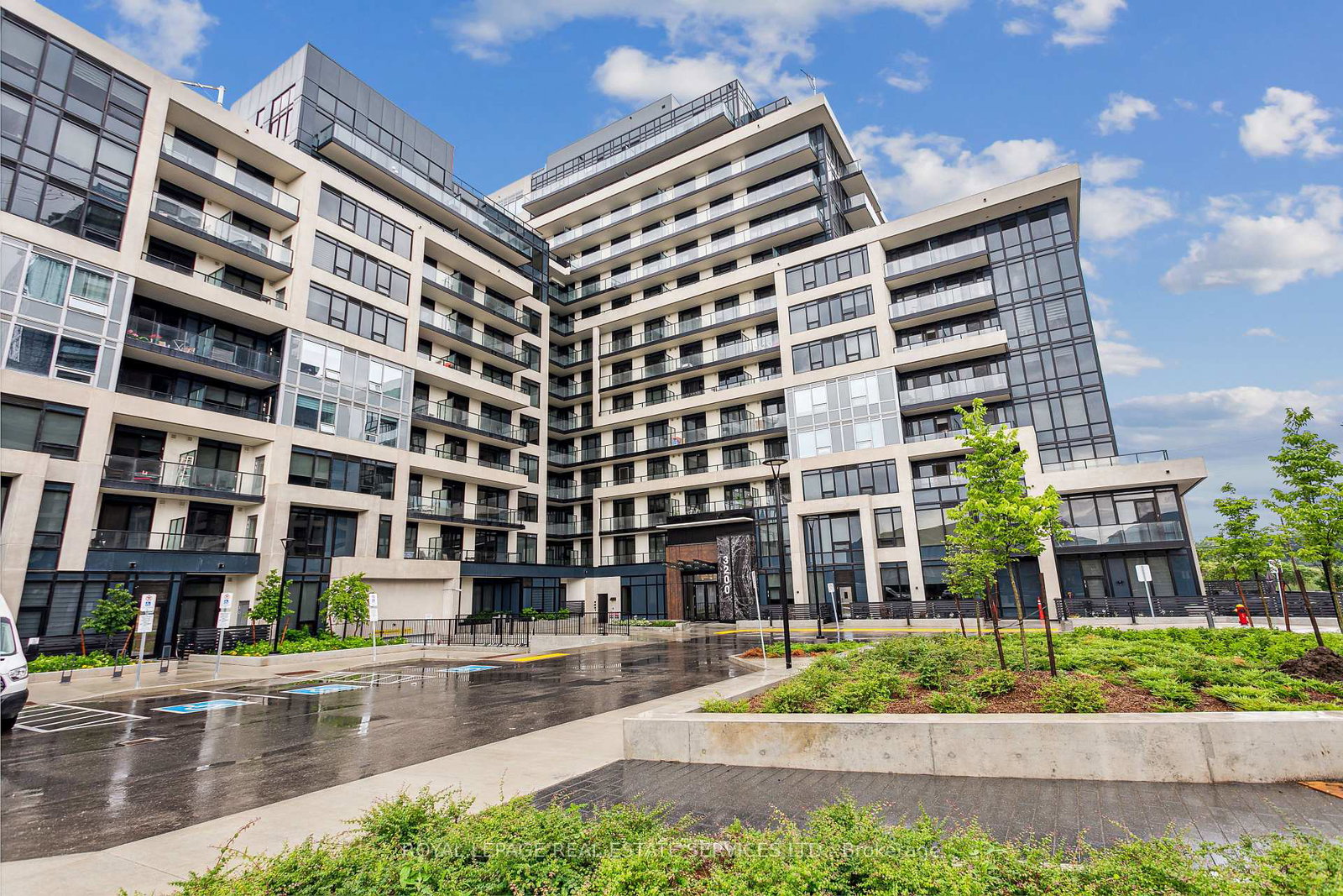 3200-william-coltson-avenue-oakville-ontario-w12326629