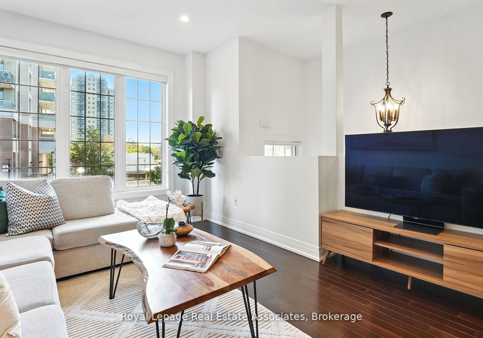 1355-rathburn-road-e-e-mississauga-ontario-w12326721