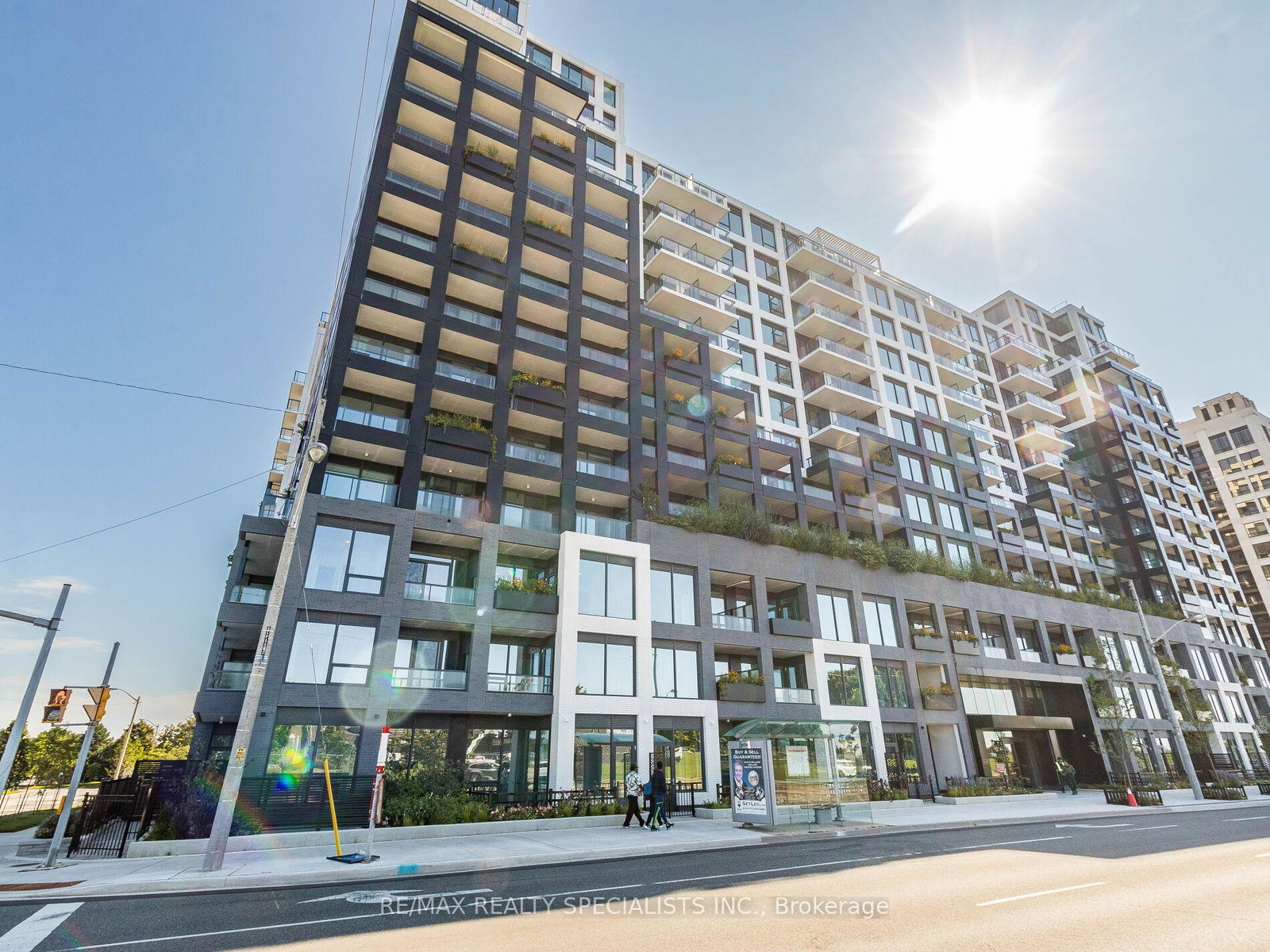 1100-sheppard-avenue-w-w-york-ontario-w12326856