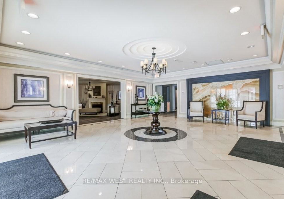25-earlington-avenue-etobicoke-ontario-w12327163