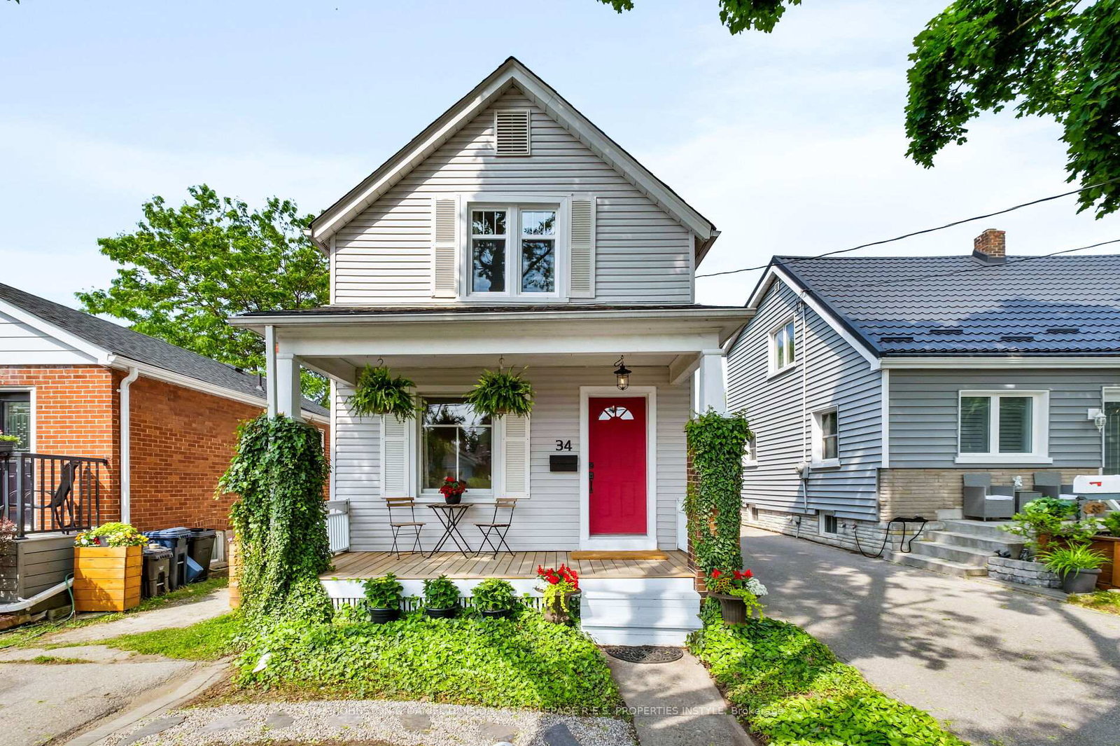 34-sixteenth-street-etobicoke-ontario-w12327247