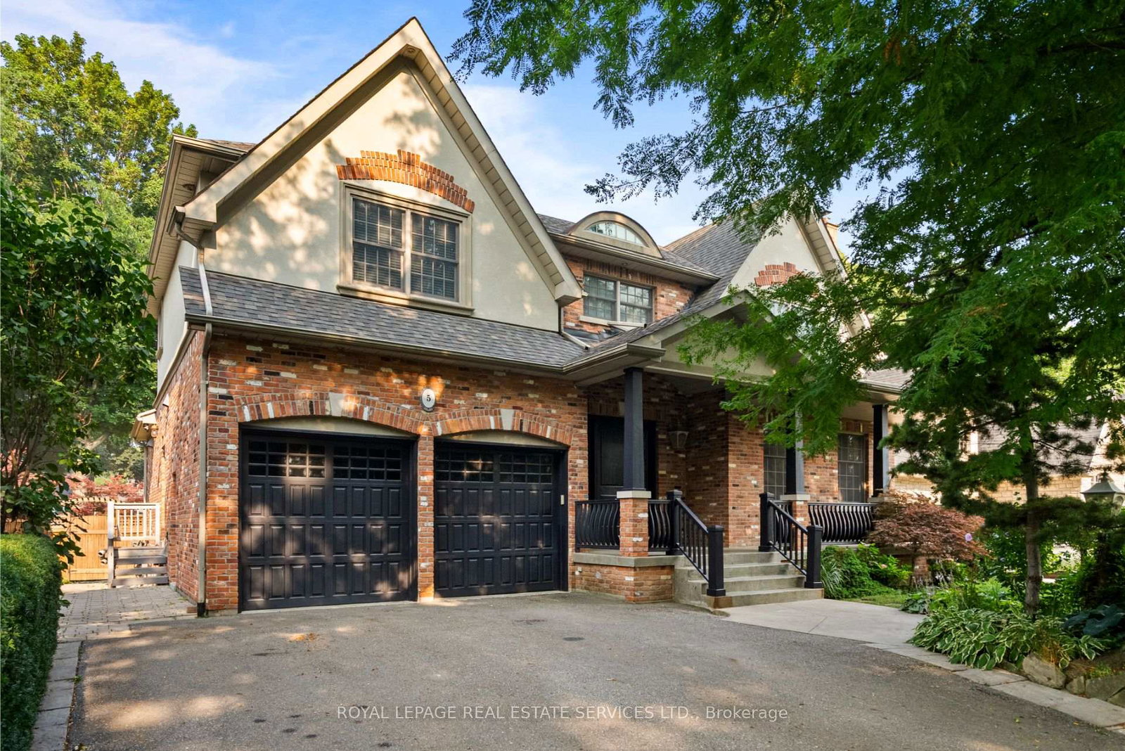 5-cedarland-drive-etobicoke-ontario-w12327413
