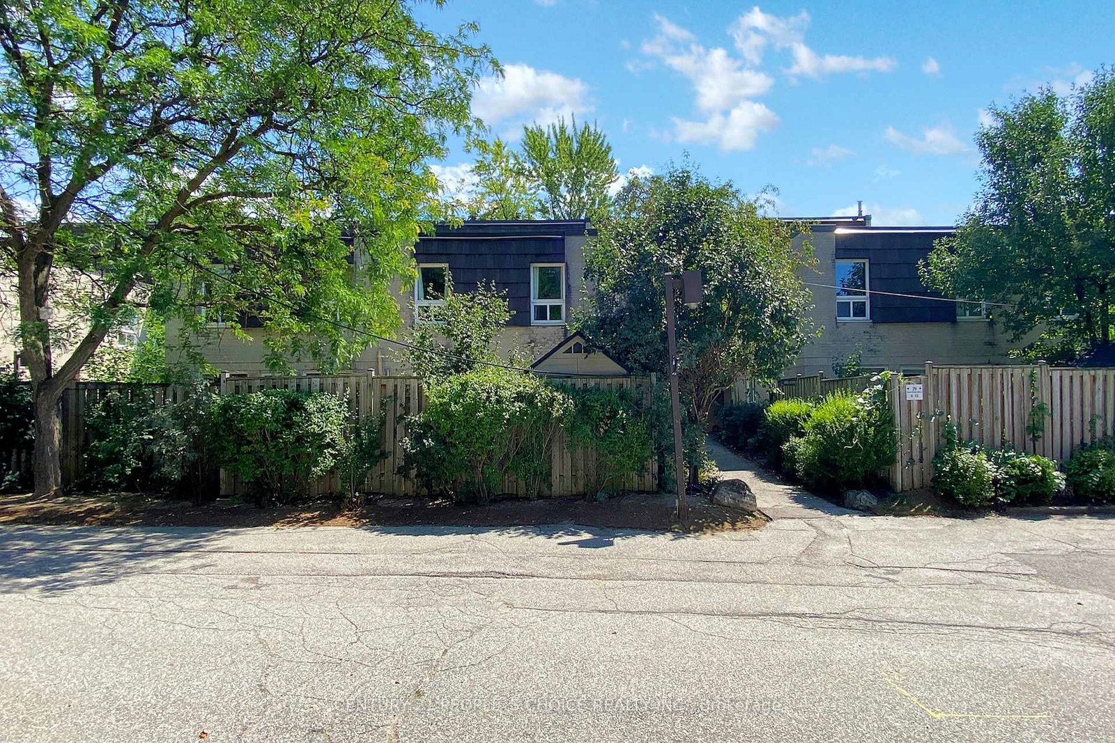29-four-winds-drive-york-ontario-w12327417
