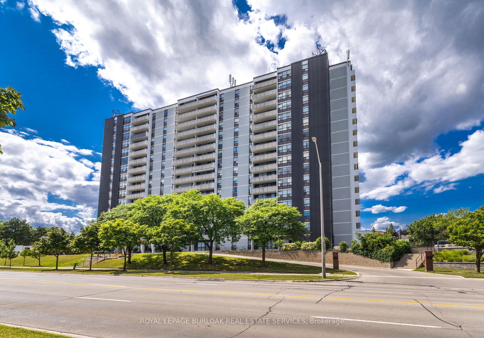 2055-upper-middle-road-burlington-ontario-w12327427