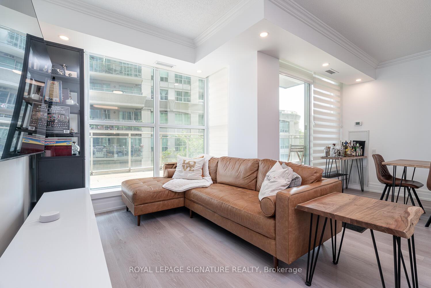 2067-lake-shore-boulevard-etobicoke-ontario-w12327504