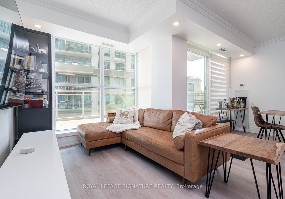 2067-lake-shore-boulevard-etobicoke-ontario-w12327504