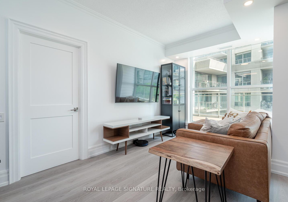2067-lake-shore-boulevard-etobicoke-ontario-w12327504