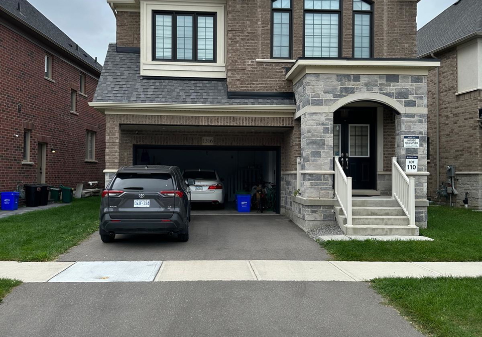 1316-hamman-way-milton-ontario-w12327597