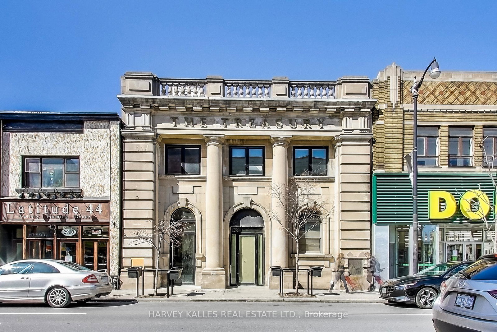 2896-dundas-street-w-w-toronto-ontario-w12327639