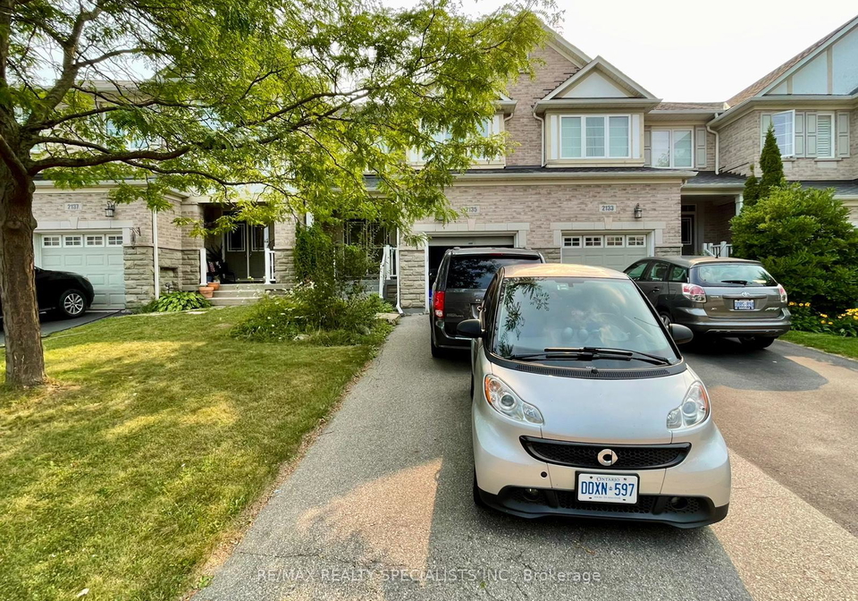 2135-emily-circle-oakville-ontario-w12327698