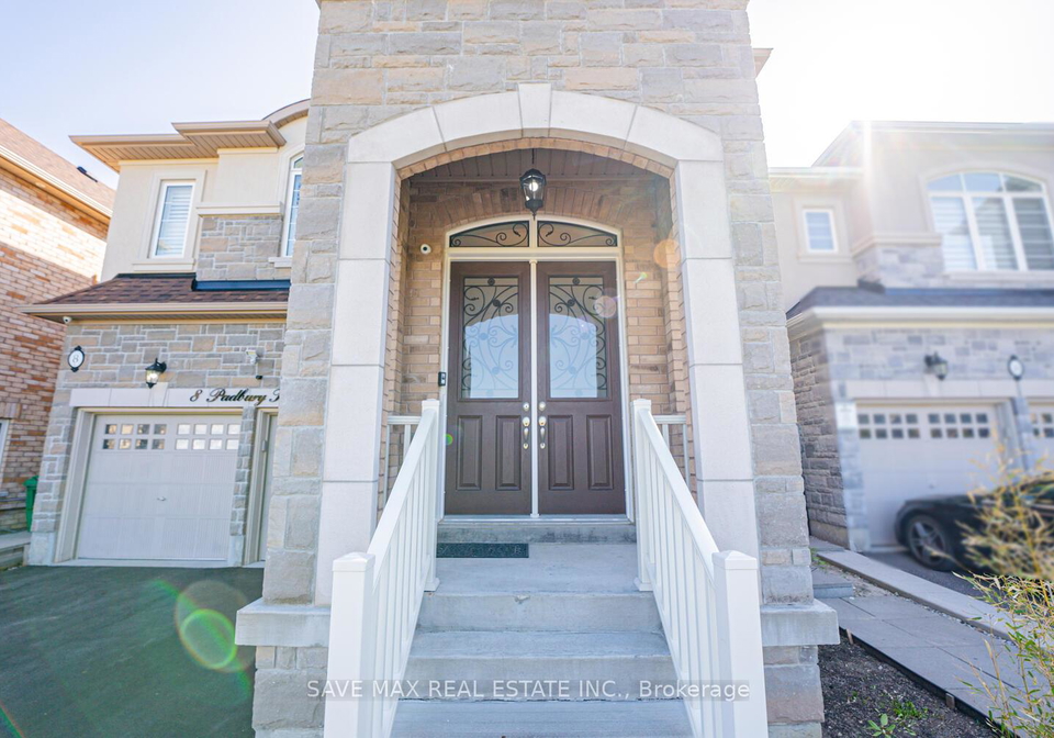 8-padbury-trail-brampton-ontario-w12327850