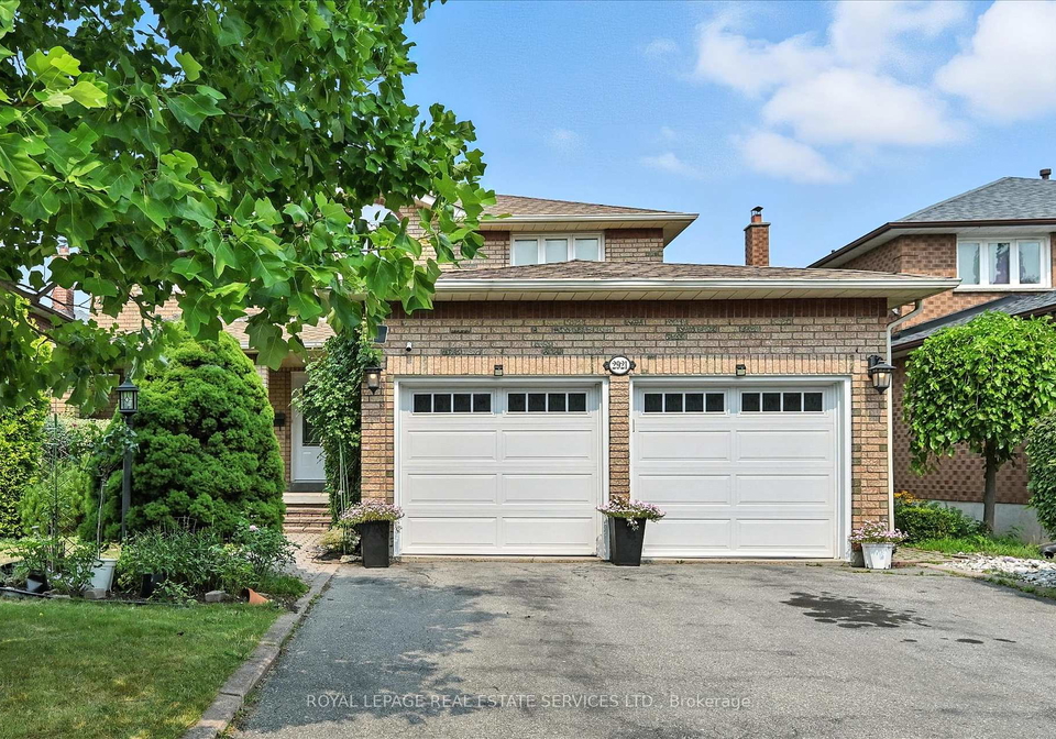 2921-mulberry-drive-oakville-ontario-w12328025