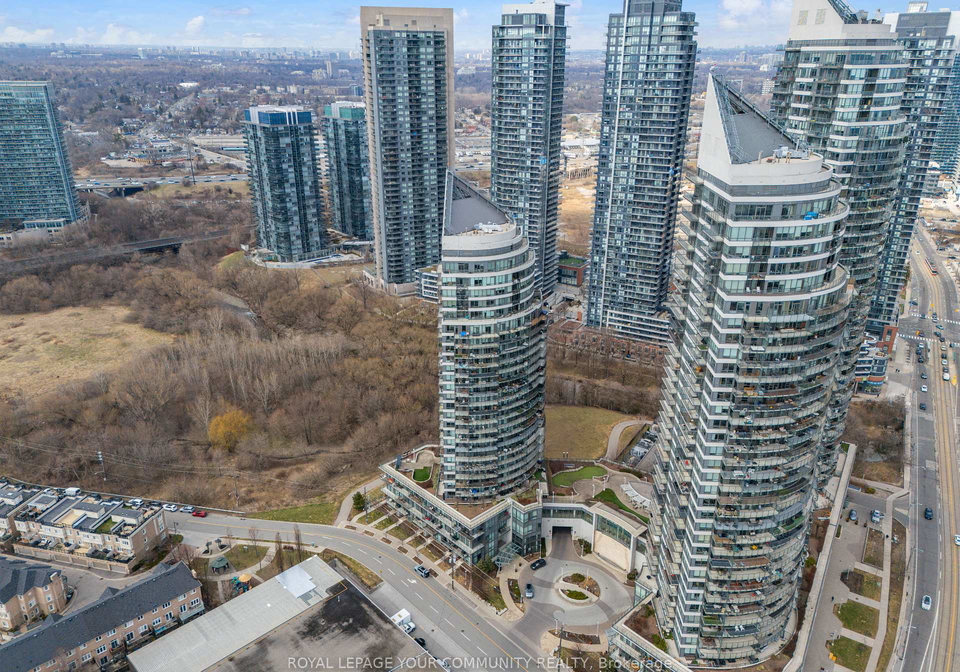 15-legion-road-etobicoke-ontario-w12328167