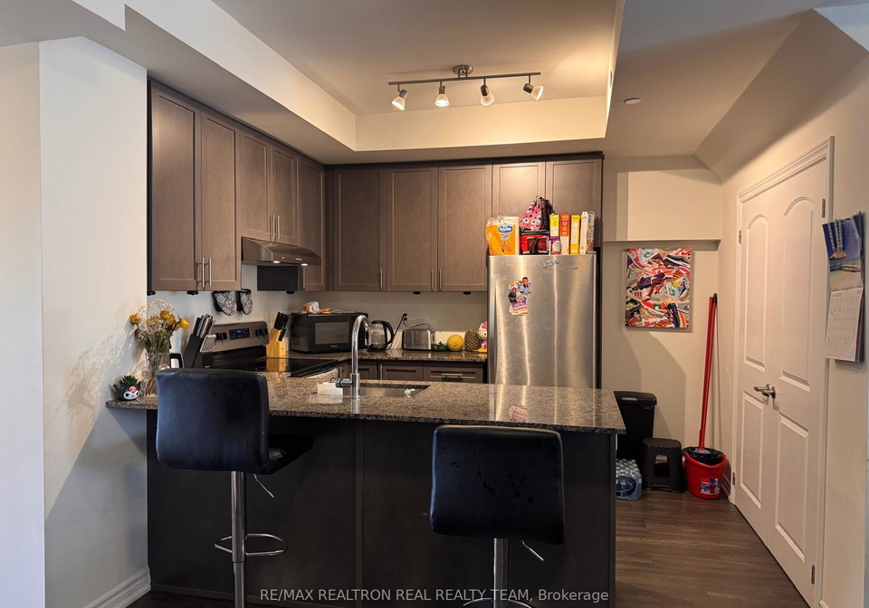 349-wheat-boom-drive-oakville-ontario-w12328192