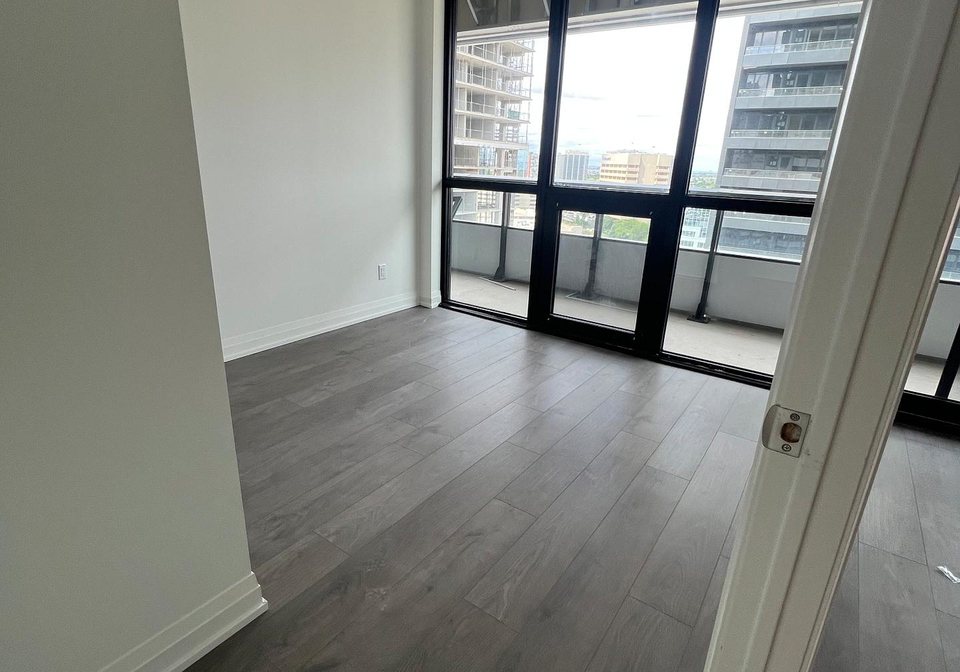 4015-the-exchange-na-mississauga-ontario-w12328376