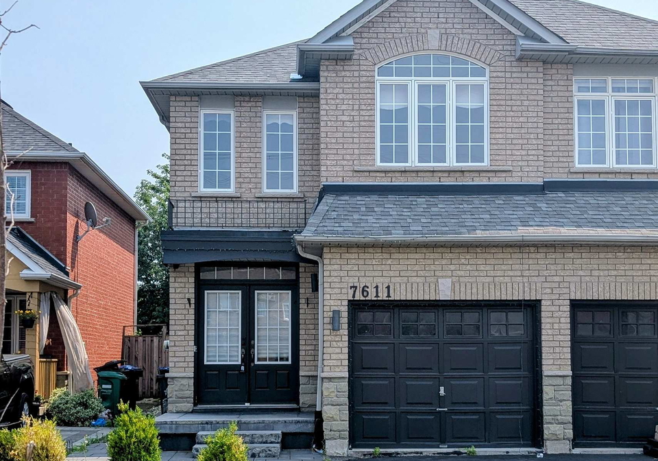 7611-black-walnut-trail-mississauga-ontario-w12328801