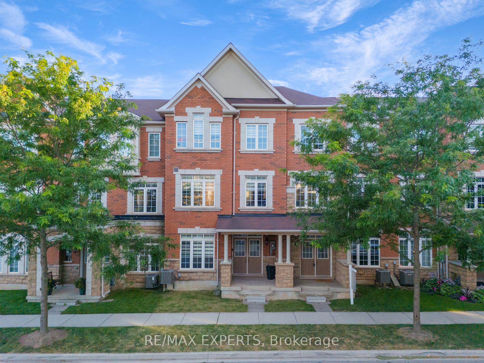 3044-eberly-woods-drive-oakville-ontario-w12328921