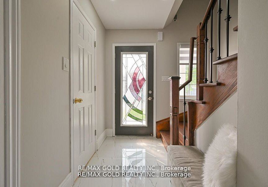33-penbridge-circle-brampton-ontario-w12328989