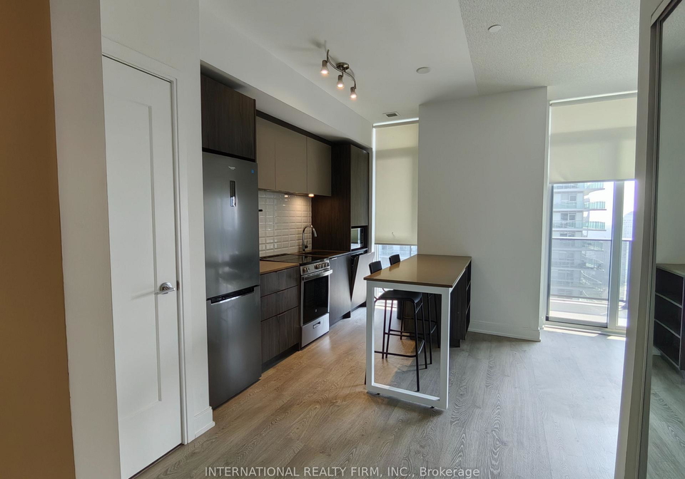 70-annie-craig-drive-etobicoke-ontario-w12329109
