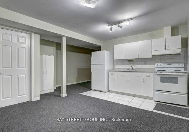 1720-village-view-place-mississauga-ontario-w12329116