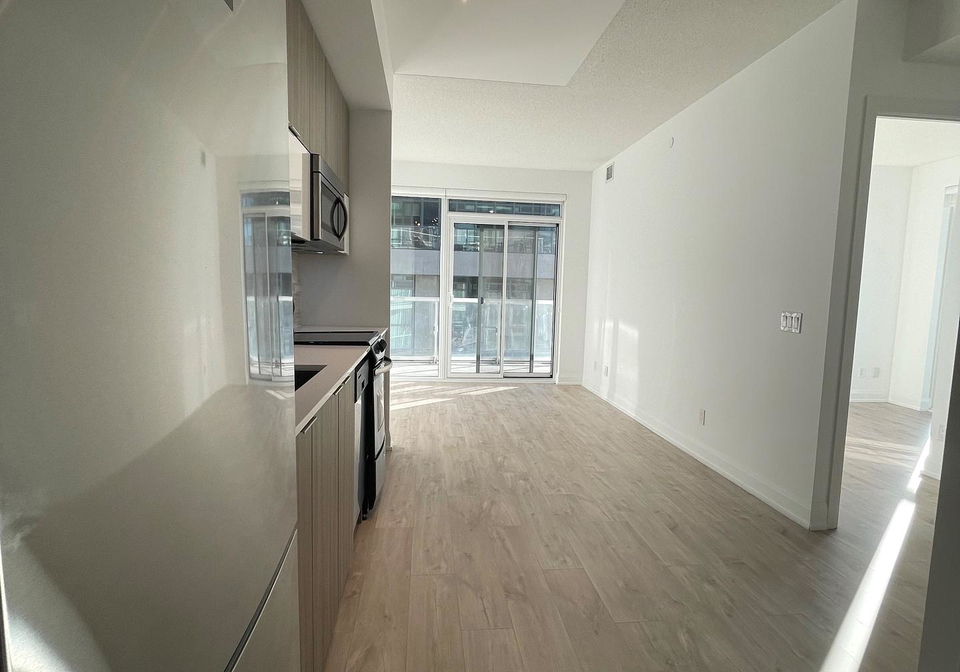 56-annie-craig-drive-etobicoke-ontario-w12329206