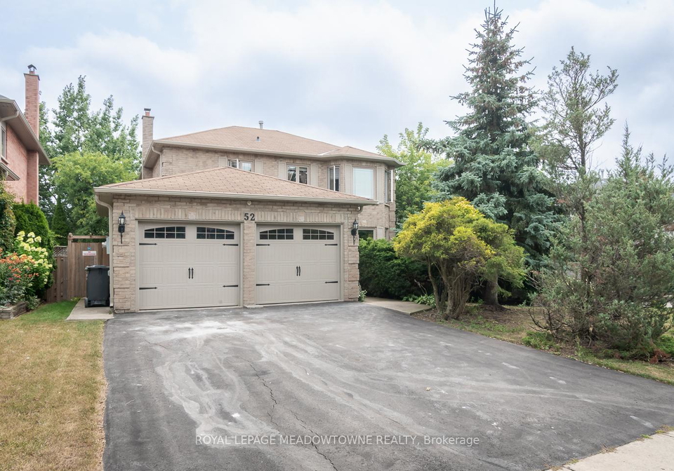 52-river-oaks-boulevard-e-oakville-ontario-w12329238