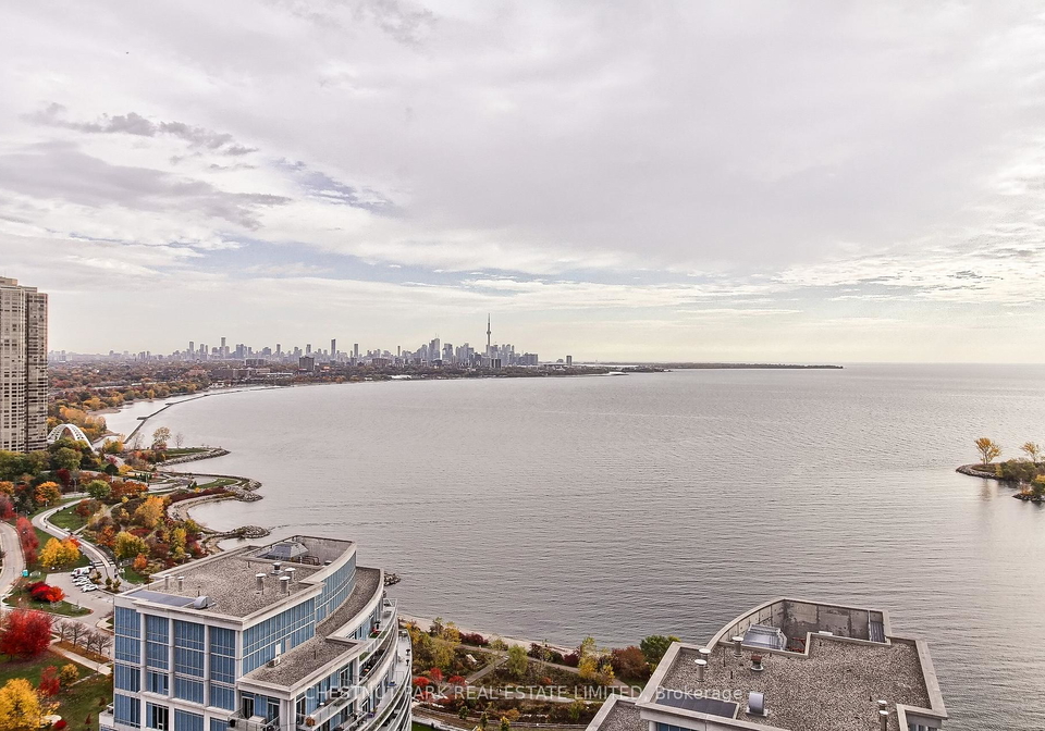 2121-lake-shore-boulevard-w-etobicoke-ontario-w12329320