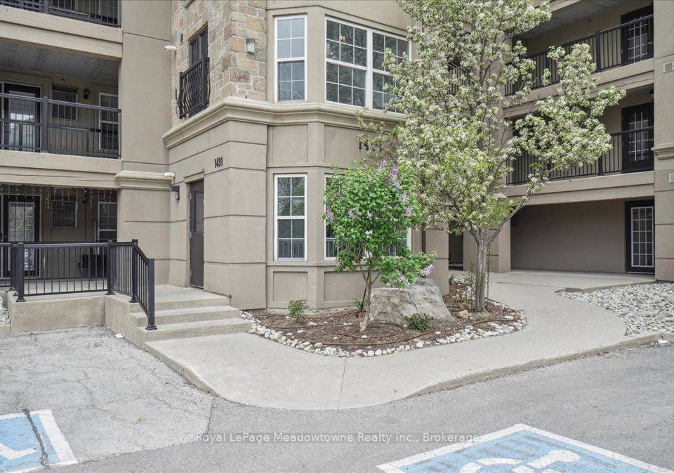 1491-maple-avenue-milton-ontario-w12329475