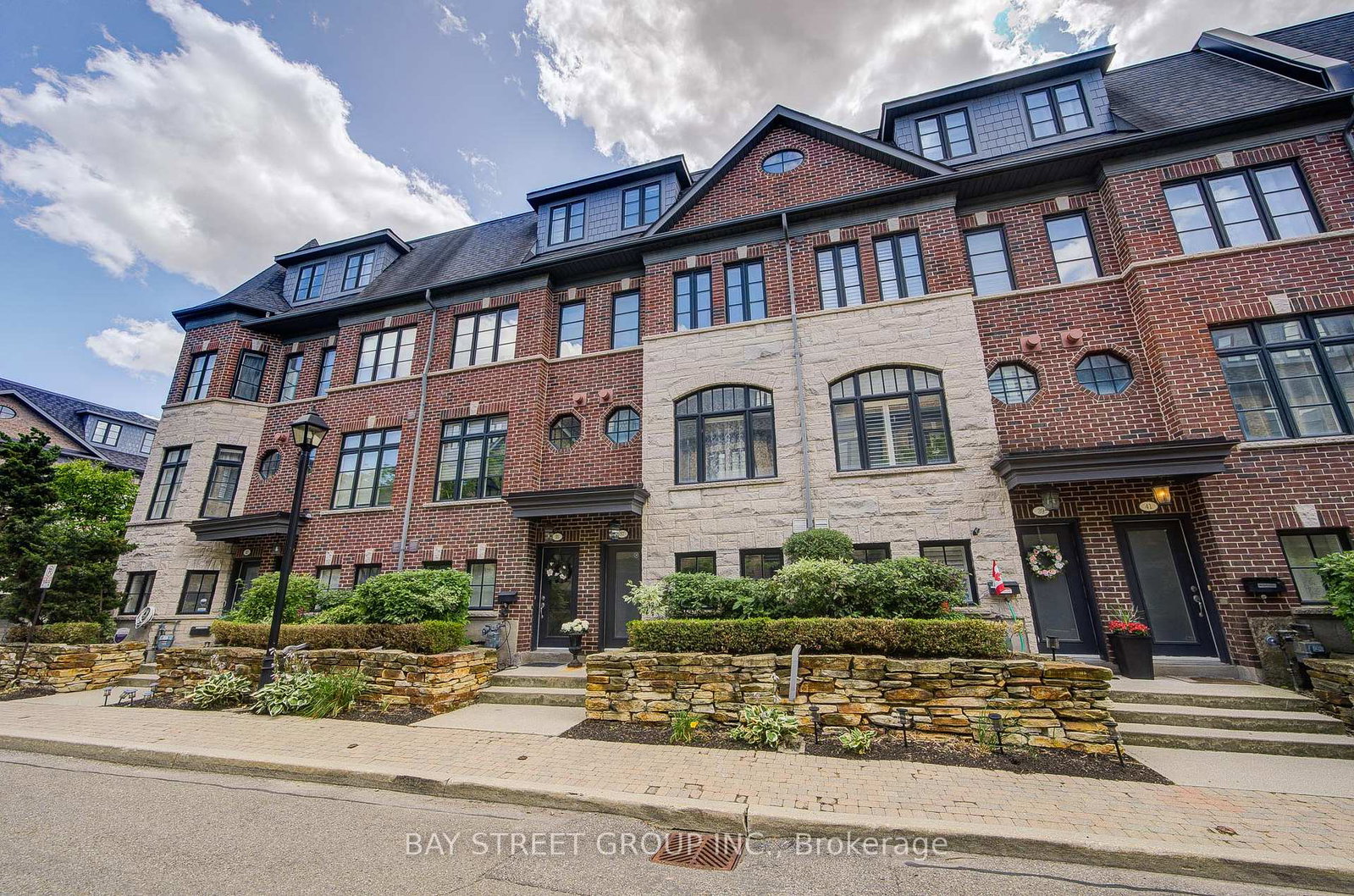 37-lobo-mews-etobicoke-ontario-w12329654