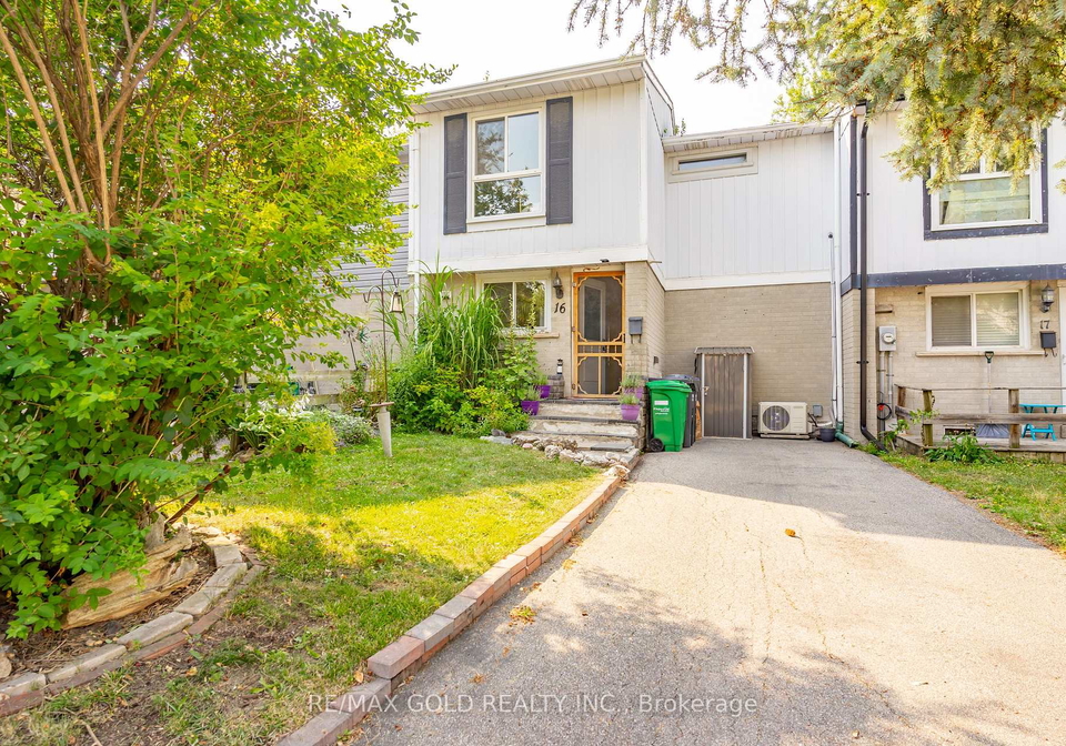 16-gatsby-square-brampton-ontario-w12329792
