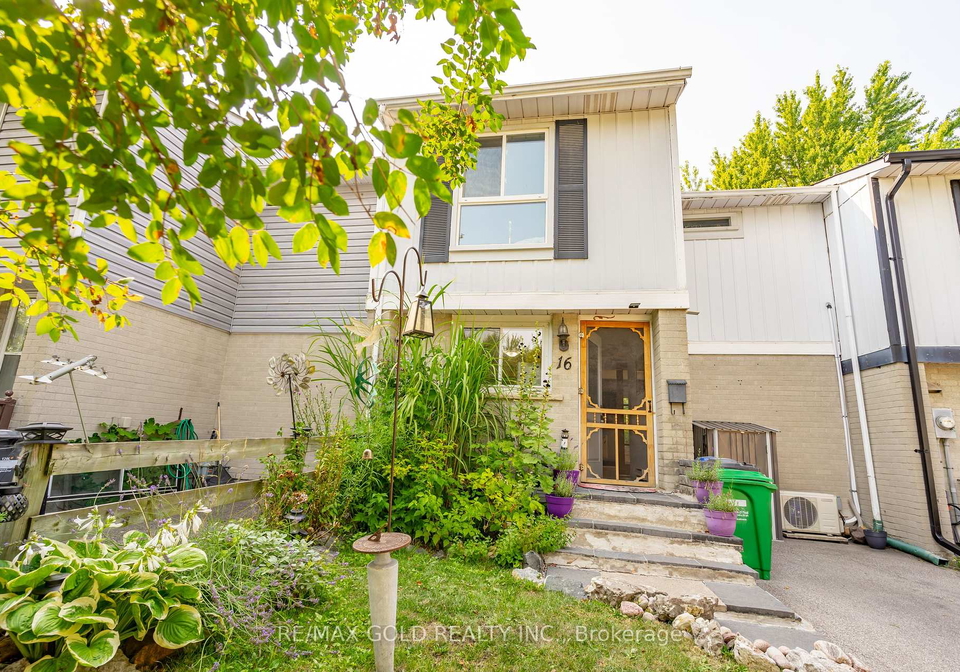 16-gatsby-square-brampton-ontario-w12329792