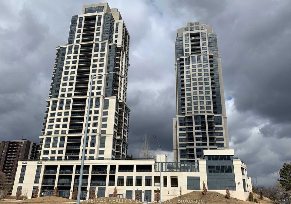 6-eva-road-etobicoke-ontario-w12329836