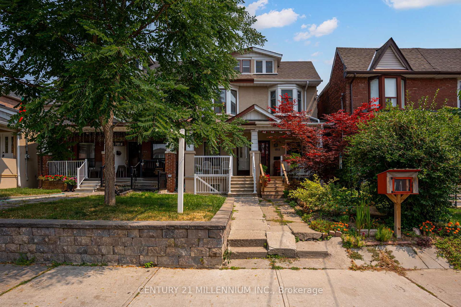 1011a-st-clarens-avenue-toronto-ontario-w12329919