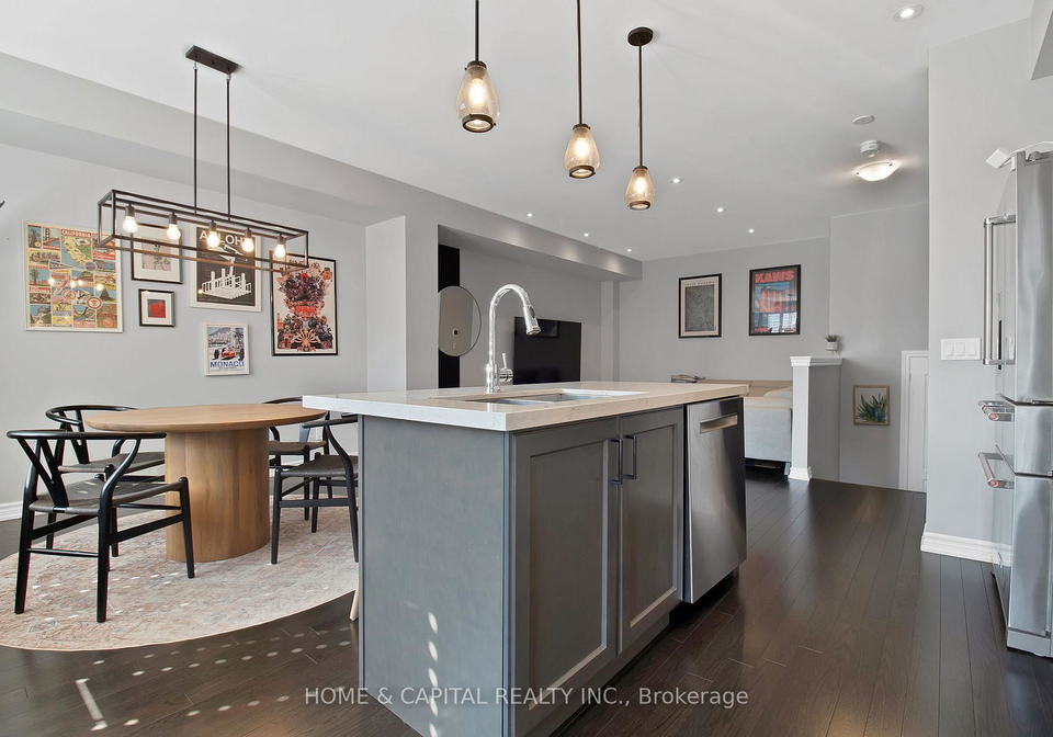 3051-blacktusk-common-oakville-ontario-w12329999