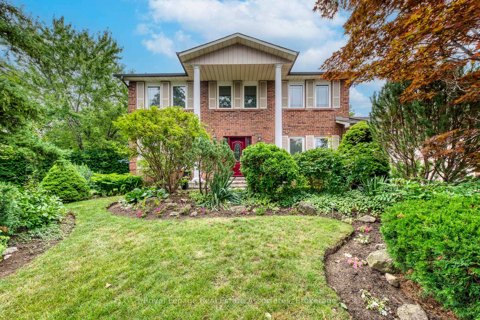 688-fieldstone-road-mississauga-ontario-w12330110